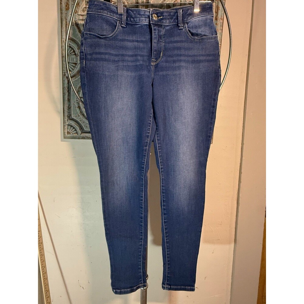 Maurices Women's Blue Denim Skinny Jeans Mid Rise Stretch Medium Wash 5-Pocket L